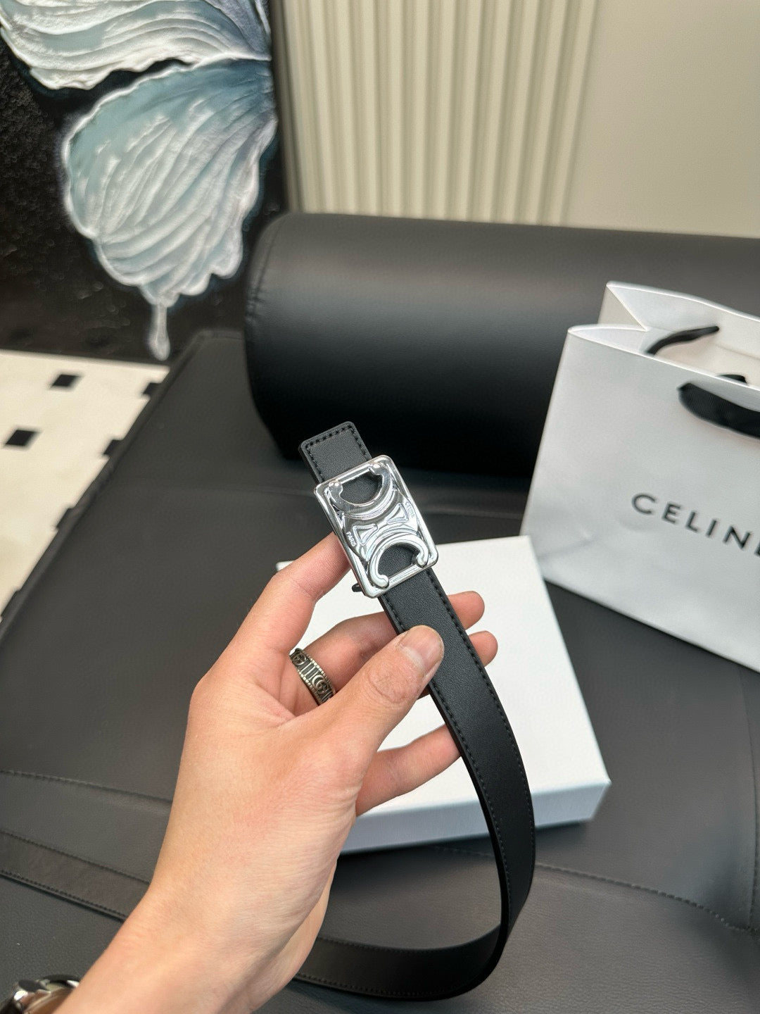 CELINE Slim-edge fashion style