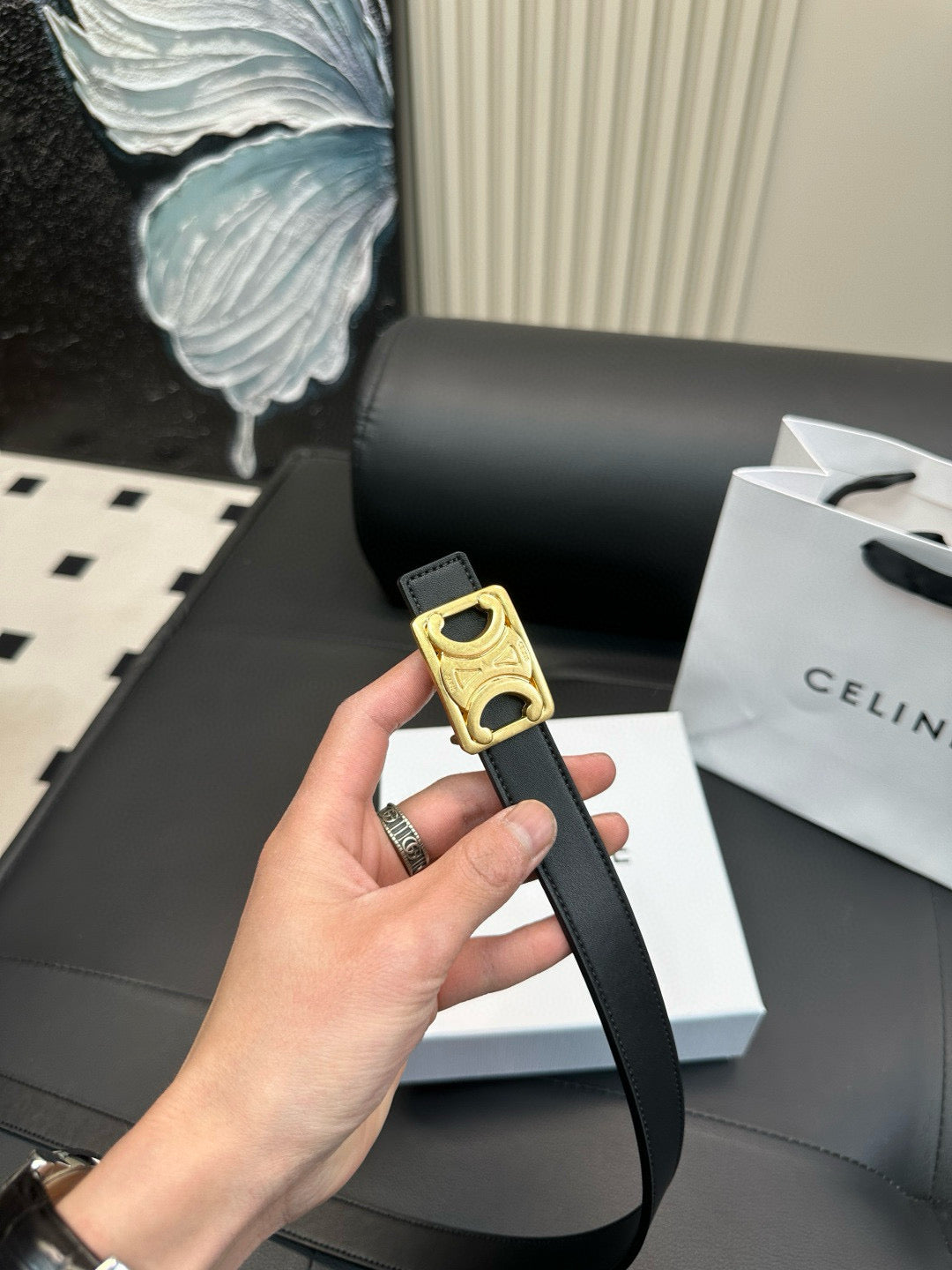 CELINE Slim-edge fashion style