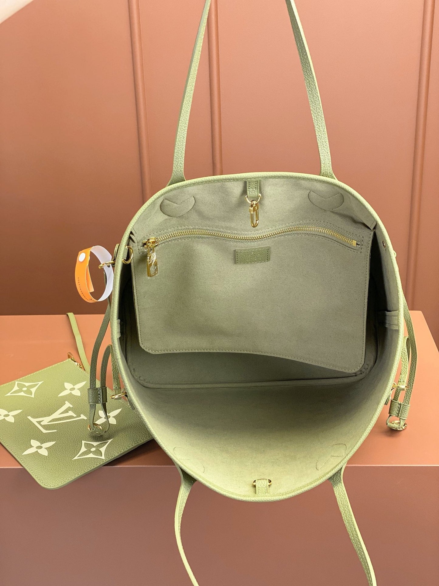 0528 Neverfull MM Monogram Empreinte Leather